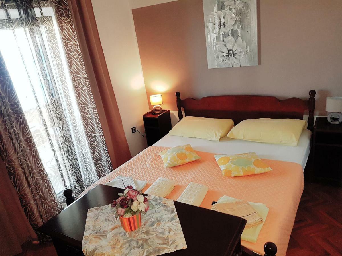 Apartment Olive House Rab Barbat na Rabu Buitenkant foto